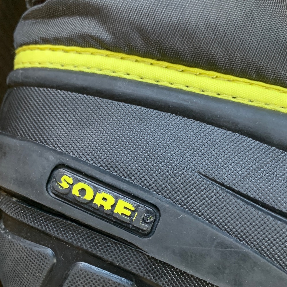 Sorel Youth Flurry Black and Yellow Snow Winter Boots - Size 1 Youth - Picture 5 of 7